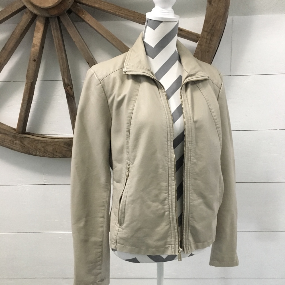 Kenneth Cole Faux Leather jacket